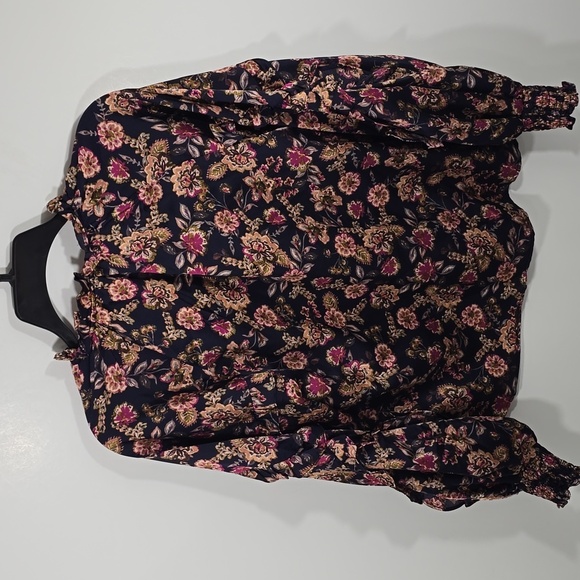 {1.STATE} Women's Floral Ruffle Split Neck Long-Sleeve Blouse - Size Small - Picture 11 of 13